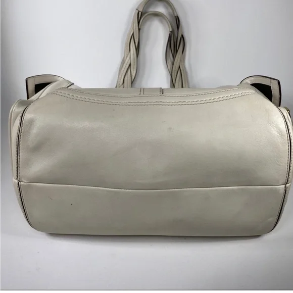 Coach SOHO MIA Ivory Leather Shoulder Tote 10049 - Picture 4 of 6